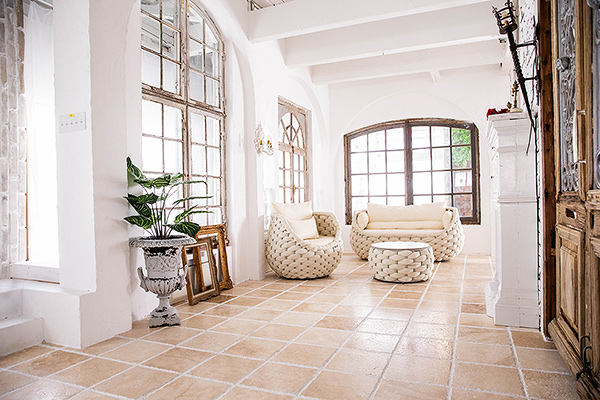 スタジオモンフォール